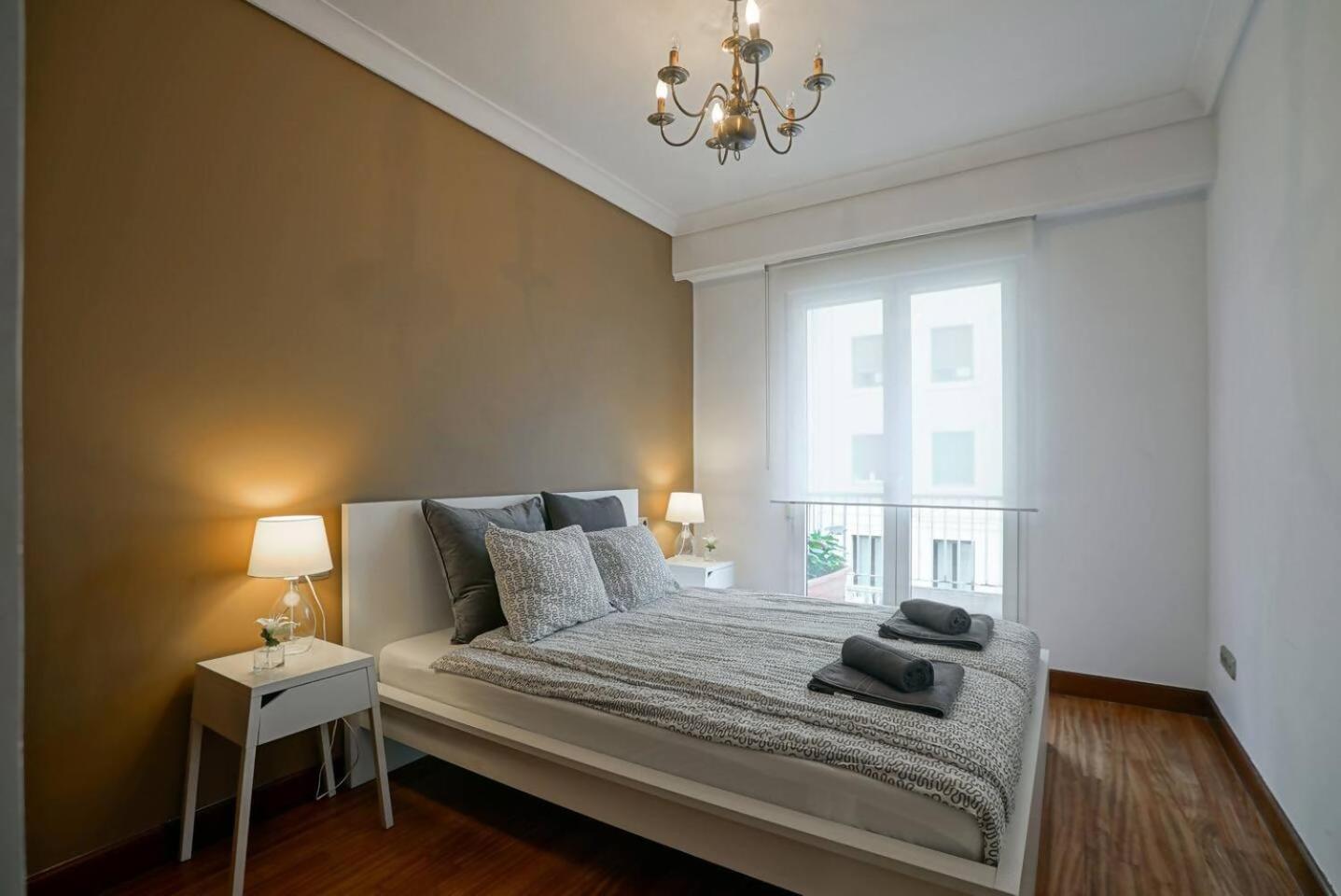 Amplio Apartamento En Gros Con Parking Privado San Sebastián Eksteriør bilde